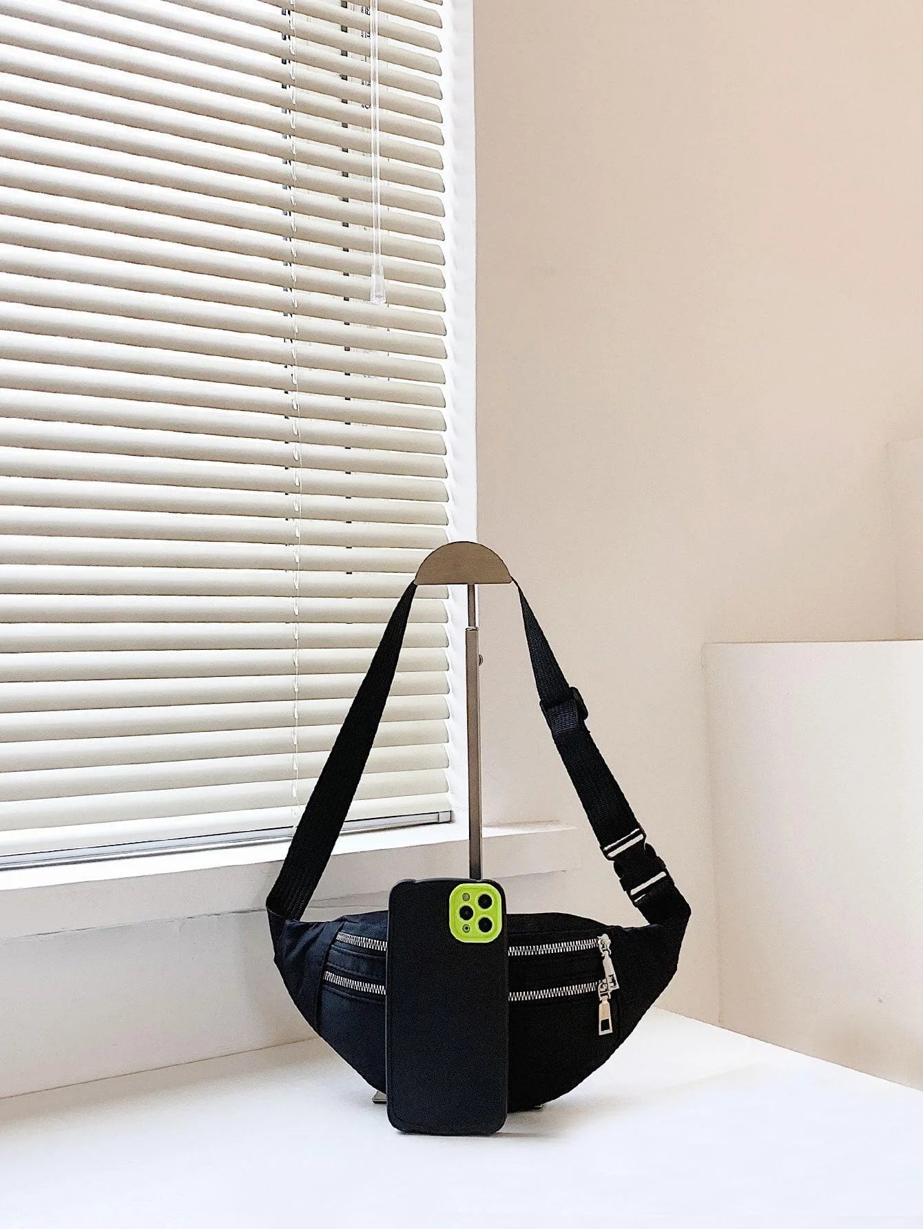 Waist Bag Men'S Chest Bag Shoulder Bag Crossbody Bag Waist Mobile Phone Bag Sports Outdoor Travel Bag Waist Bag Men'S Chest Bag Bag Bag Ins Shoulder Bag Crossbody Bag Female Student K-Style Versatile Foreign Style Super Hot Bag Trendy Outdoor Sports Fashion Mobile Phone Bag